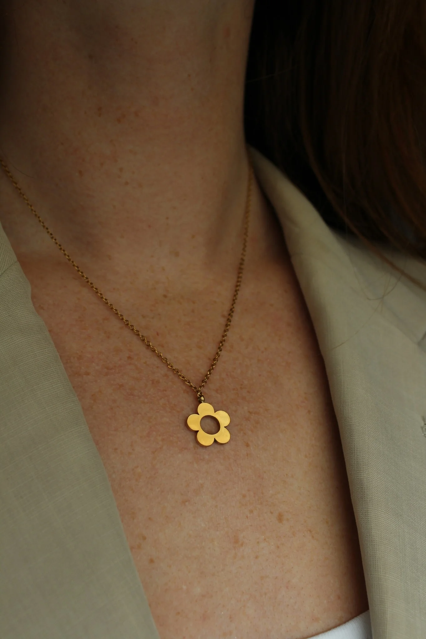 Beautiful Flower - Necklace - Stainless Steel - Image 4
