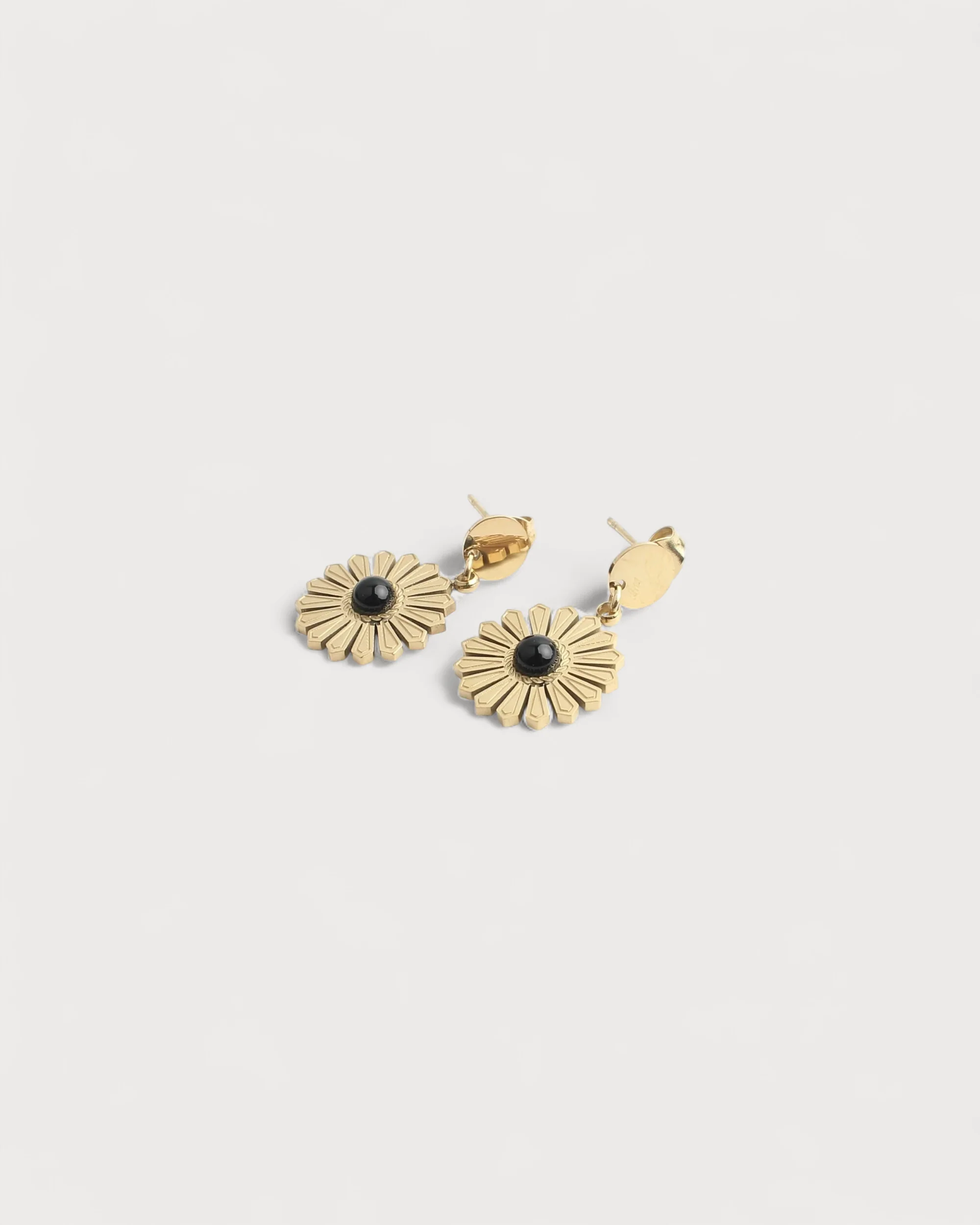 Kelly - Earrings - Stainless Steel - Image 3