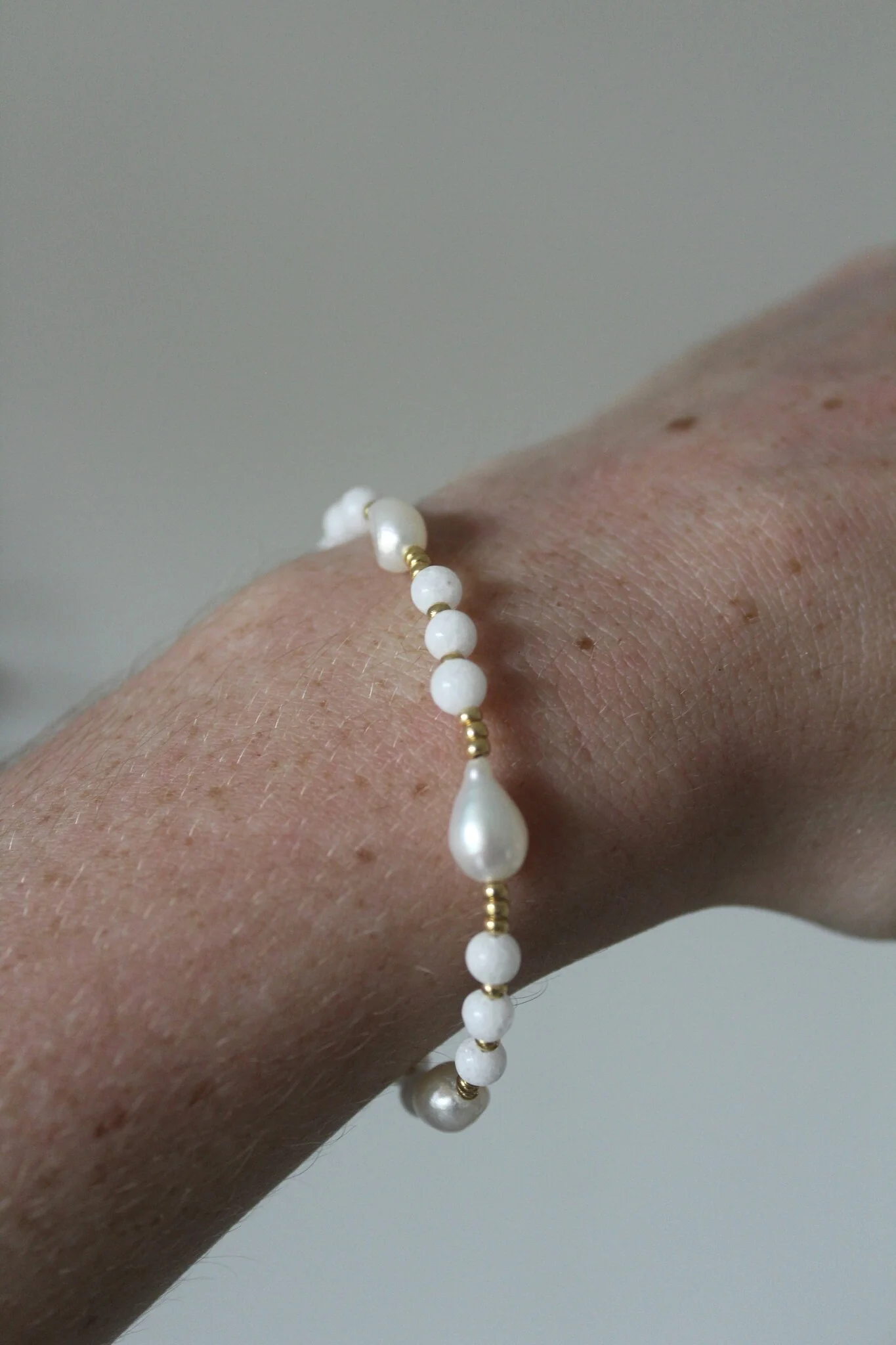 Kira - Bracelet - Natural Stone - Stainless Steel - Image 10