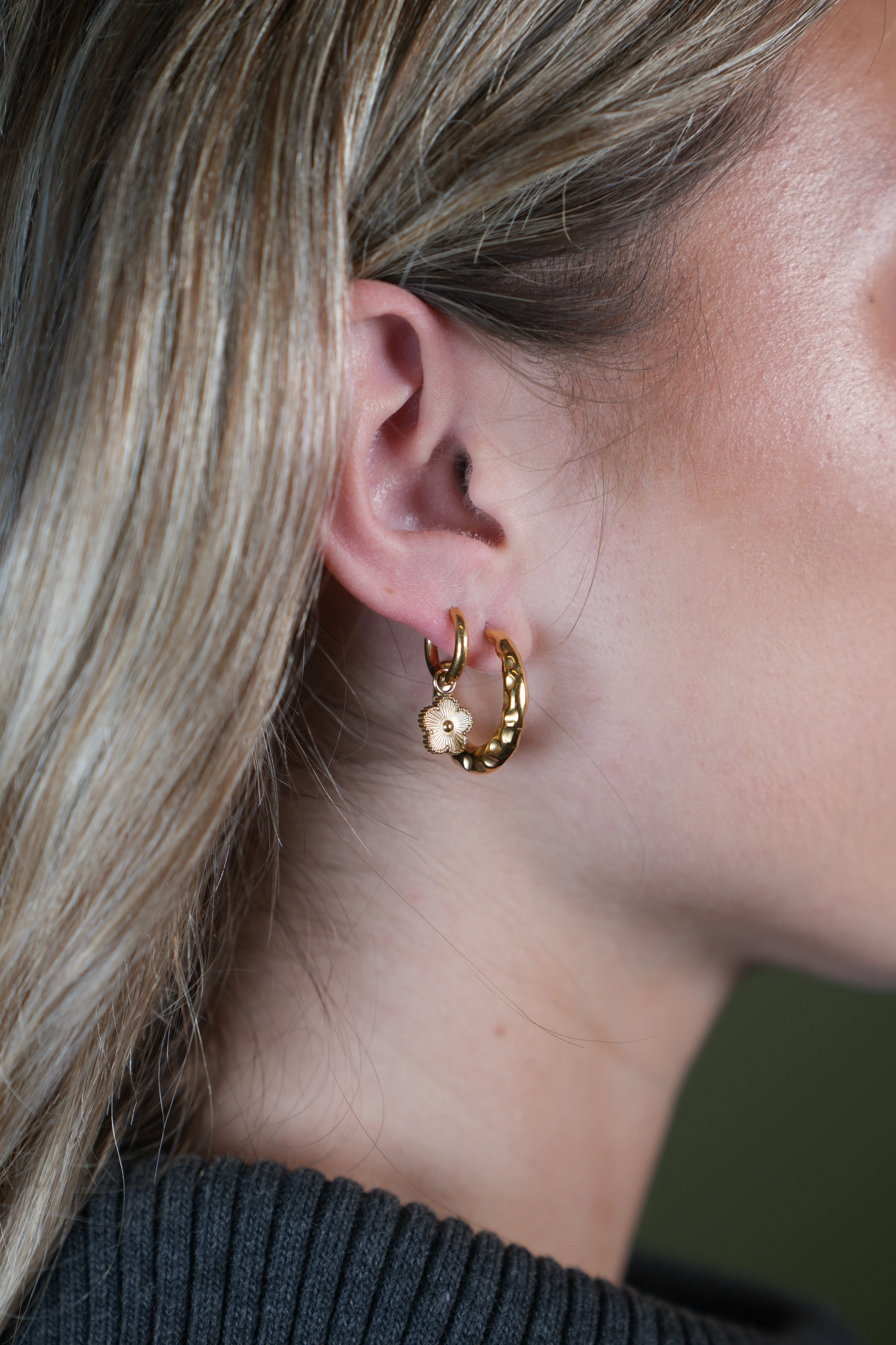 Rosie - Earrings - Stainless Steel - Image 2