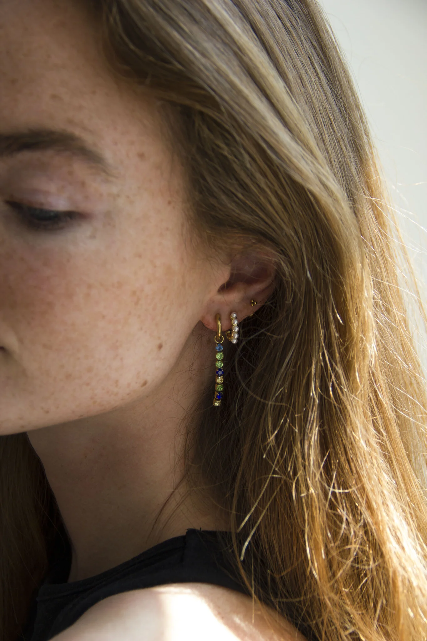 Round Pearl - Earrings - Plated - Image 2