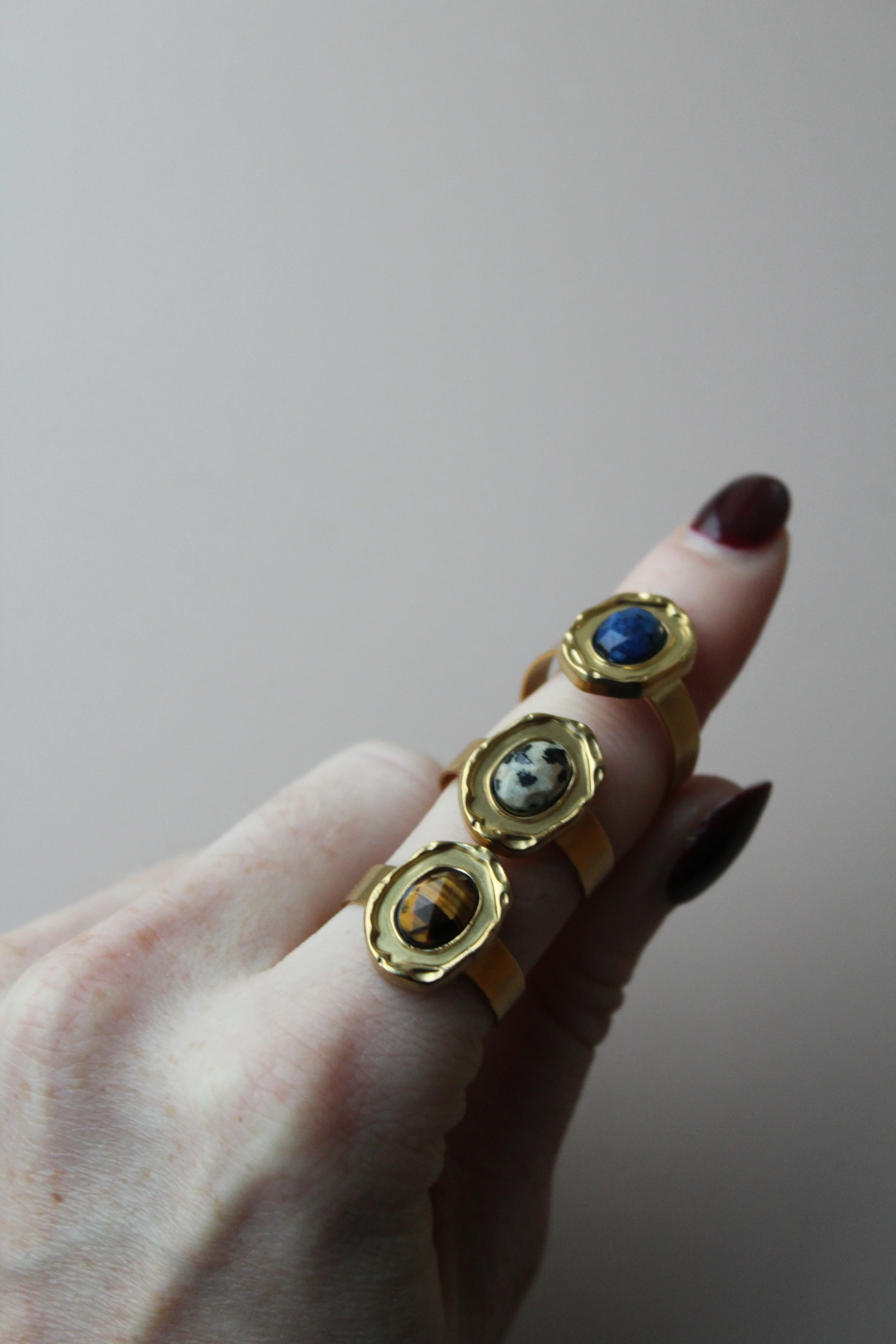 Salomé - Ring - Natural Stone - Stainless Steel - Adjustable - Image 2
