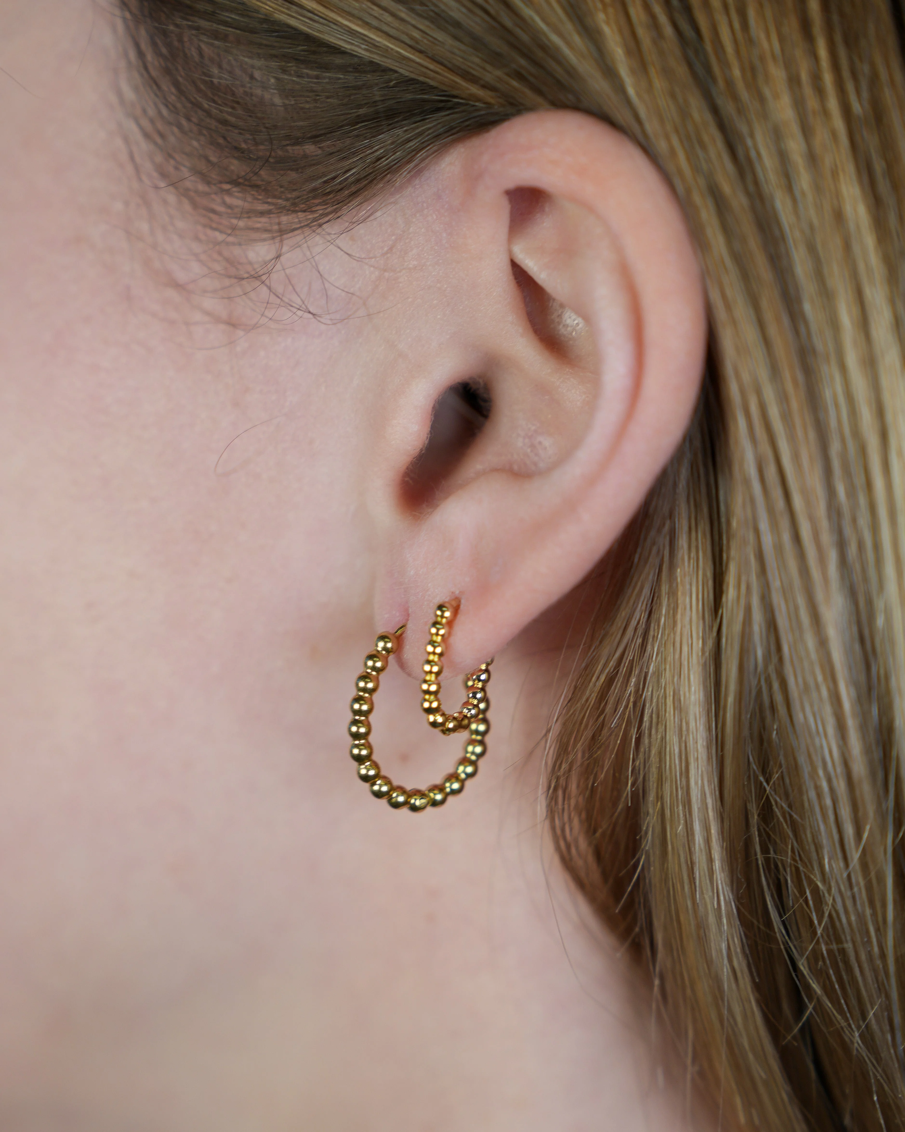 Small Dotted Julia - Earrings - Stainless Steel - Image 2