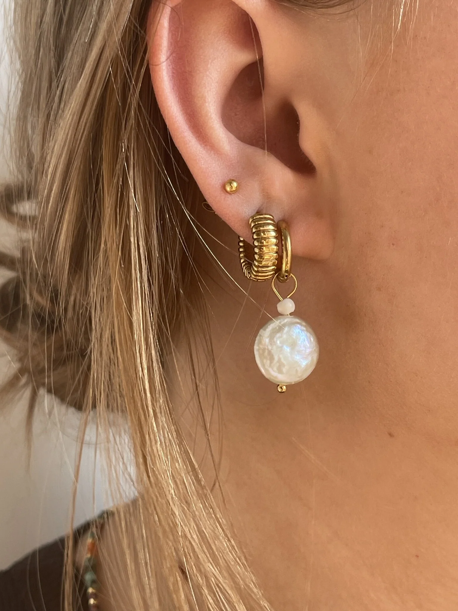 Thalia - Earrings - Pearl - Stainless Steel - Image 2